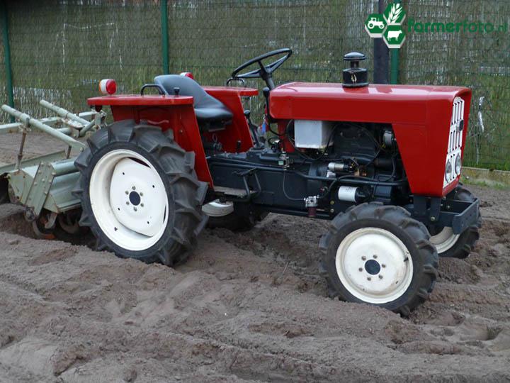 tractorX